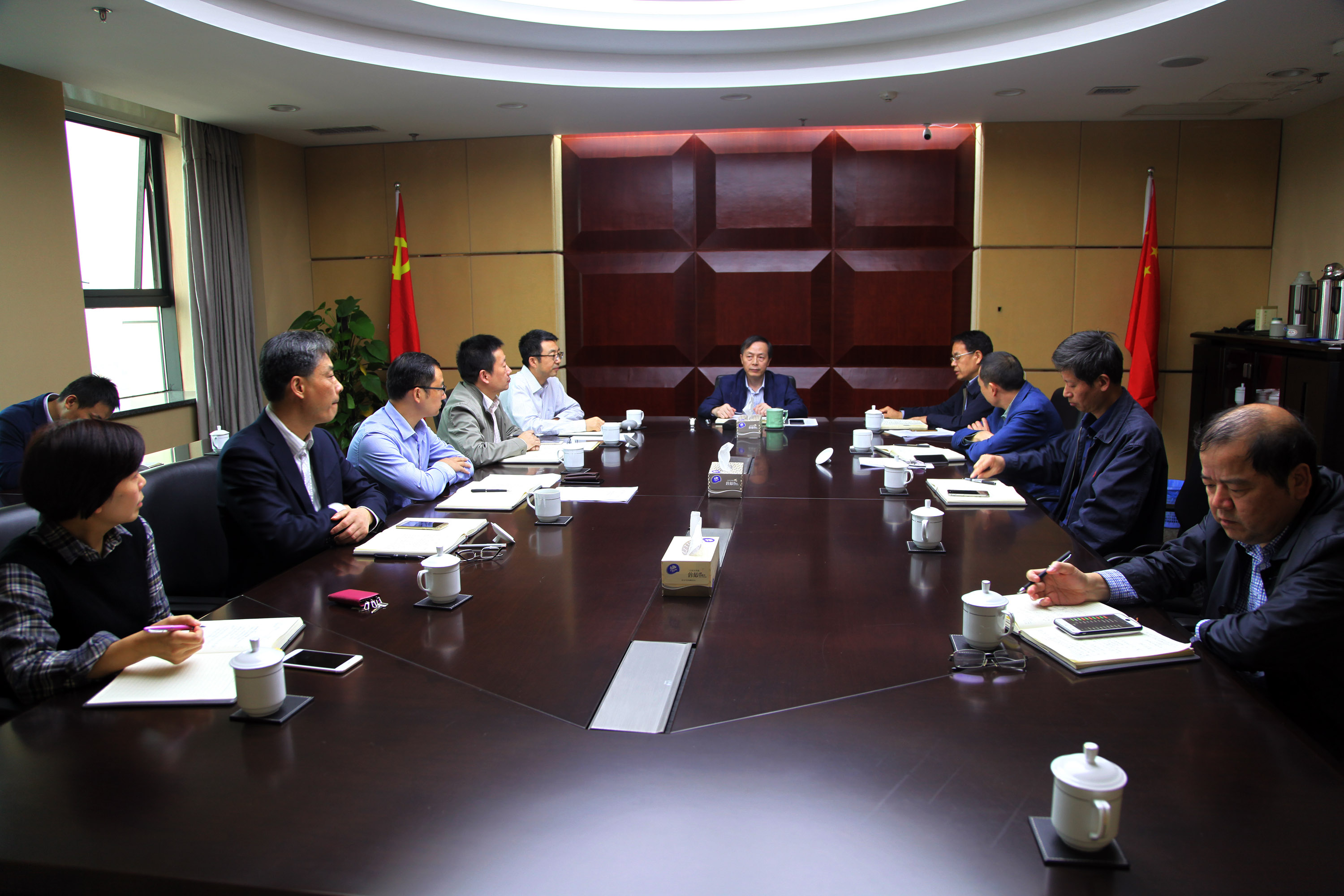 集團(tuán)召開(kāi)黨委擴(kuò)大會(huì)議   專題傳達(dá)貫徹黨的十九大精神