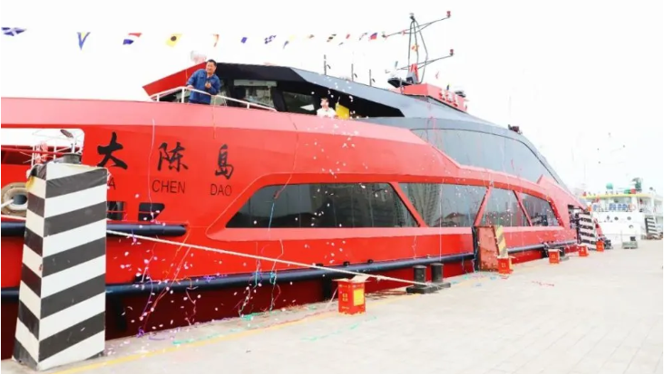 “大陳島”號(hào)豪華客輪抵達(dá)椒江，省二輕集團(tuán)國(guó)瑞科技公司配套全船套電氣設(shè)備